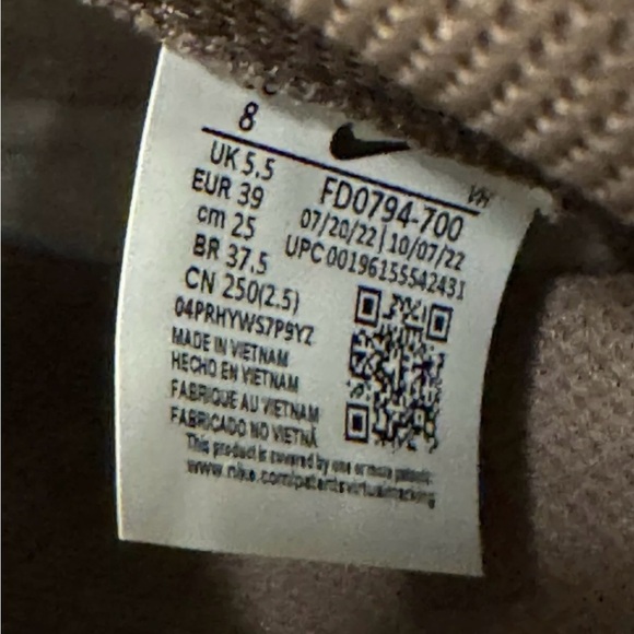 Nike Women's Dunk High 1985 Valentine's Day FD0794-700 Maroon -NWT - Picture 8 of 8